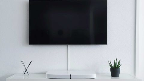 El televisor apagado también consume electricidad.