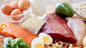 Cocinar en casa es una maravillosa costumbre para controlar la ingesta calórica.