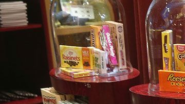 Los cines no ganan tanto dinero por la venta de boletos.