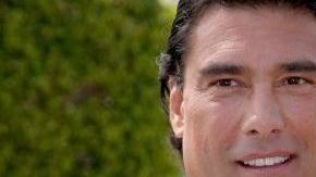 Eduardo Yáñez.