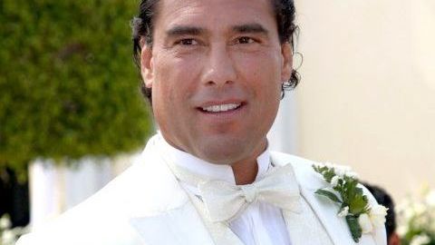Eduardo Yáñez.