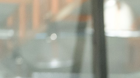 Eiza González en una escena de Bloodshot.