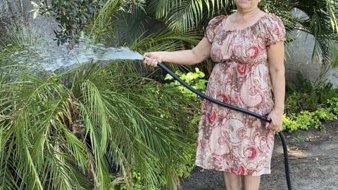 María de Jesús Bustos en su casa de México.
