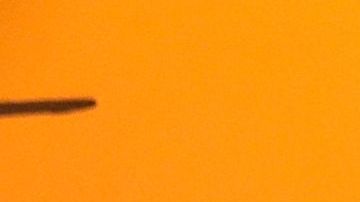 Restos de un comercio en llamas en Paradise, California el 9 de noviembre de 2018.