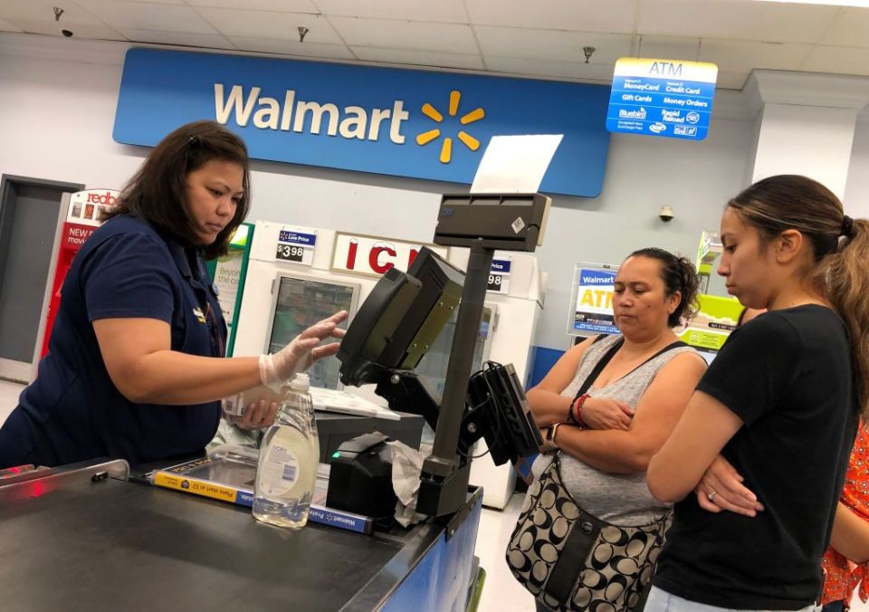 Walmart permitirá a sus clientes realizar compras y pagar sin tener