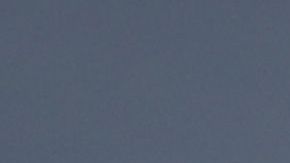 Un turista paseando en bicicleta en el sur de la Florida.