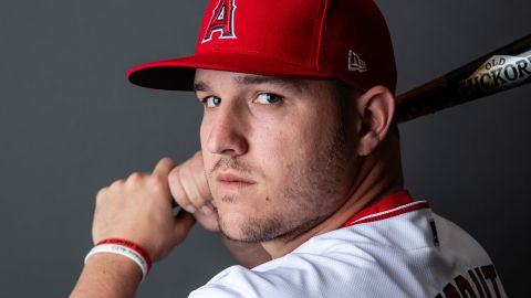 Mike Trout volvió a hacer historia con los Angelinos.