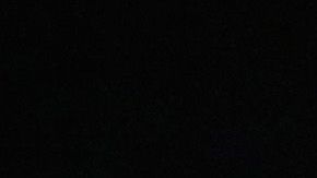 Una cancha es desmantelada en Nueva York tras el anuncio de la NCAA.