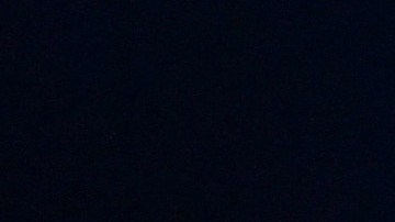 Una publicidad del club nocturno Little Darlings.