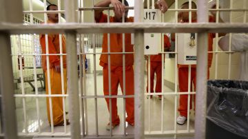 Prisioneros en una cárcel de los Estados Unidos.