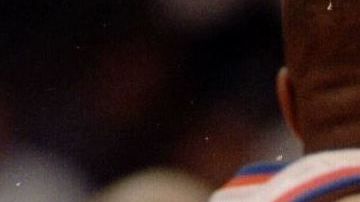 18 JAN 1994:  ST. JOHN''S REDMEN GUARD LEE GREEN PLAYS TIGHT DEFENSE DURING A BIG EAST CONFERENCE GAME WITH THE SYRACUSE ORANGEMEN.