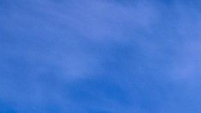 Esta pareja de Maryland tomó una iglesia similar a la de la imagen para vivir.