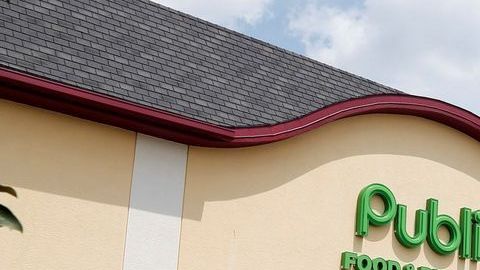 Entrada a un supermercado Publix.