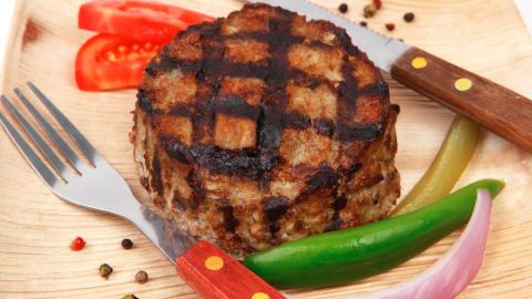 Omitir el consumo de carne se relaciona con un incremento en el consumo de frutas y verduras, que combaten eficazmente a los radicales libres.