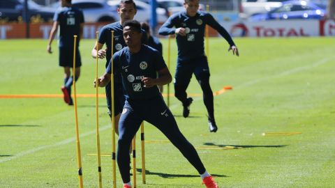 Los jugadores del América entrenarán desde casa por el coronavirus.