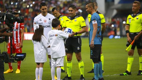 La ceremonia de protocolo en la Liga MX.