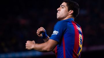 La afición culé añora el regreso de Luis Suarez