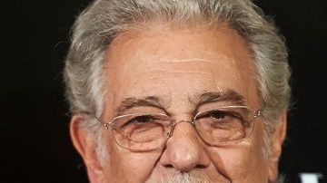 Plácido Domingo está listo para seguir activo y trabajando el próximo año.
