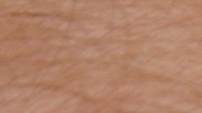 La madre no cree en las versiones que le han dado sobre el accidente.