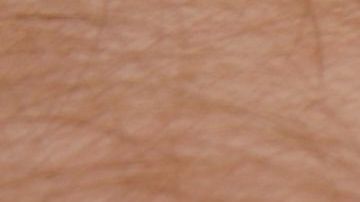 La madre no cree en las versiones que le han dado sobre el accidente.