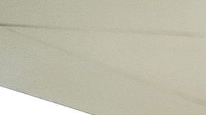 Estilistas urgen a que los dejen trabajar.(Photo by Aurelia Ventura/La Opinion)