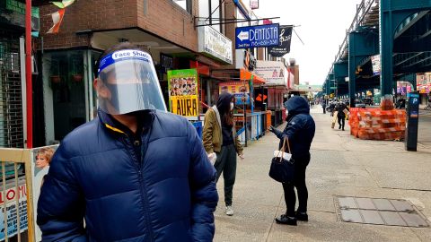 Los vecindarios Corona y Jackson Heights son los más azotados por el COVID-19 en la Gran Manzana.