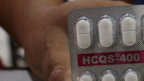 La hidroxicloroquina se provee a pacientes bajo receta médica. Su costo ha sido muy económico para esos casos.