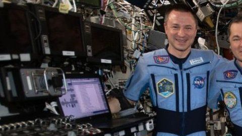 111824664_whatsubject