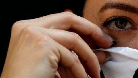 111866679_tv061109049