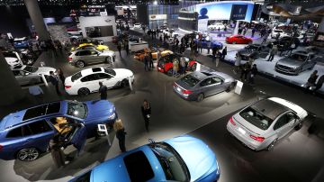 11/30/17 /LOS ANGELES/ The 2017 LA Auto Show in Los Angeles, which opens to the public from December 1-10, 2017. Nearly 1,000 vehicles are on display during the public days of the show. (Photo by Aurelia Ventura/La Opinion)