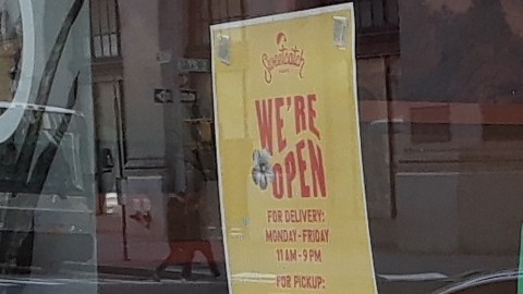 Humor e ironía: claves para sobrevivir en NYC