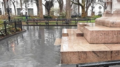 NY se prepara para una normalidad "atípica"