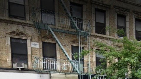 333 3rd Av, Manhattan: lugar del crimen