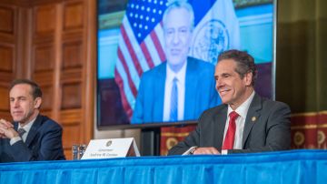 El Gobernador de NY, Andrew Cuomo, en su conferencia diaria hablando del coronavirus