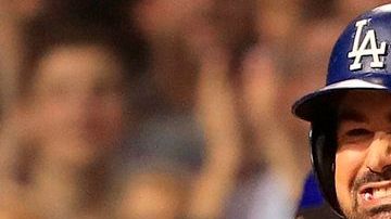 'El Titán' dio una breve clase de gastronomía mexicana.