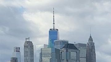 El coronavirus podría infectar a la mitad a los neoyorquinos, según el alcalde.