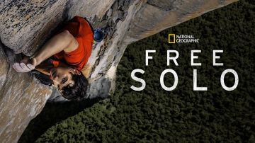 El cartel de "Free Solo": Alex Honnold escala El Capitán en 2017... sin cuerdas.