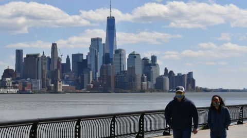 EL Hudson River divide a NYC y NJ.