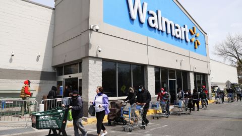 Walmart coronavirus COVID-19 cubrebocas trabajadores Sam's Club comunicado Estados Unidos Salud