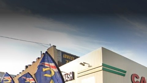 "Bruckner Car Wash", El Bronx