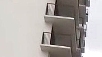 El niño se cayó desde un piso 16 y ahora la policía está investigando los hechos.