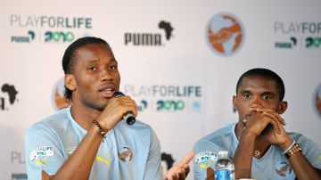 Didier Drgba y Samuel Eto'o.