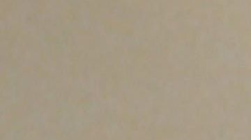 Especialistas de salud atienden a un paciente infectado con coronavirus.