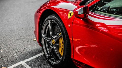 La forma de autos de lujo sufre un desabasto de autopartes para el ensamble de nuevos vehículos