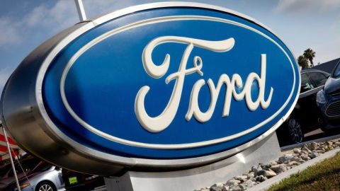 Además de compra de refacciones, Ford brindará asesoría especializada a través de la plataforma de Mercado Libre.