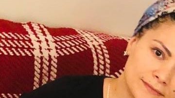 Gabriela Pérez y su pareja en su casa de Manhattan.