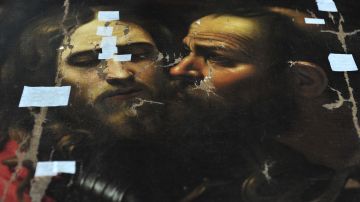 Detalle del cuadro "el beso de Judas" del artista italiano Caravaggio después de la ceremonia de entrega al museo Gemaeldegalerie de Berlín el 30 de agosto de 2010.