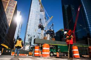 Aprueban ley para crear registro de muertes de trabajadores de construcción en Nueva York