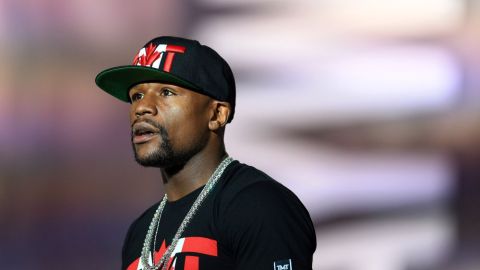 Floyd Mayweather ha tenido varios problemas familiares en los últimos meses.