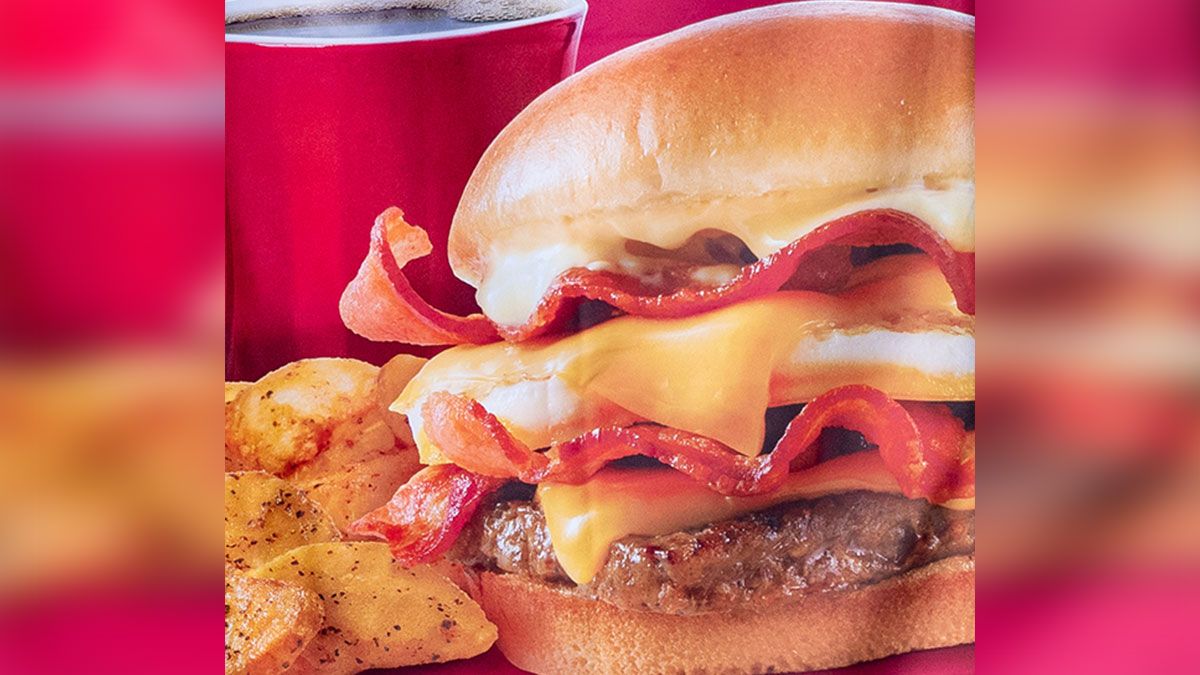 Wendy’s te da GRATIS una hamburguesa de desayuno con seis  
